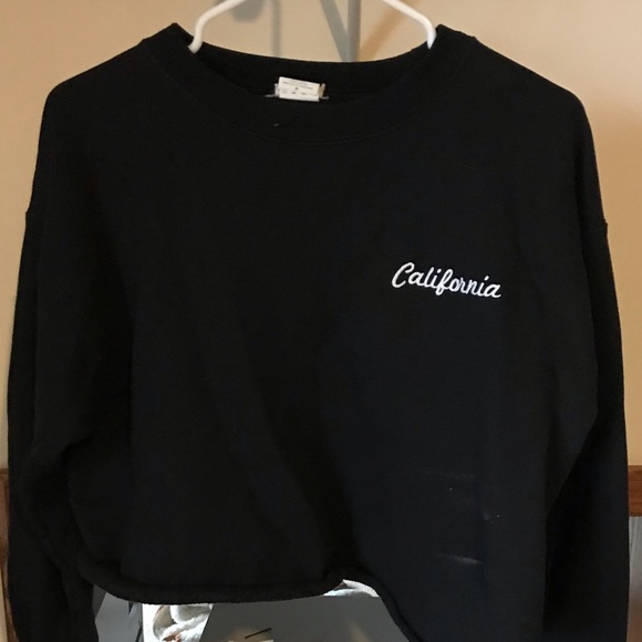 PacSun Tops - cropped california sweatshirt